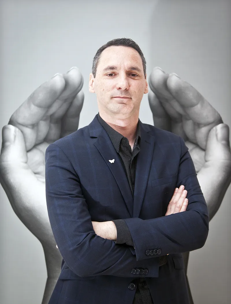 Well-known gallery director and art curator will judge the 2020 National Contemporary Art Award